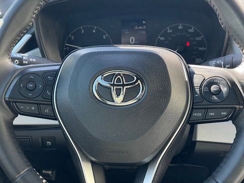 Used 2024 Toyota Corolla LE image 12