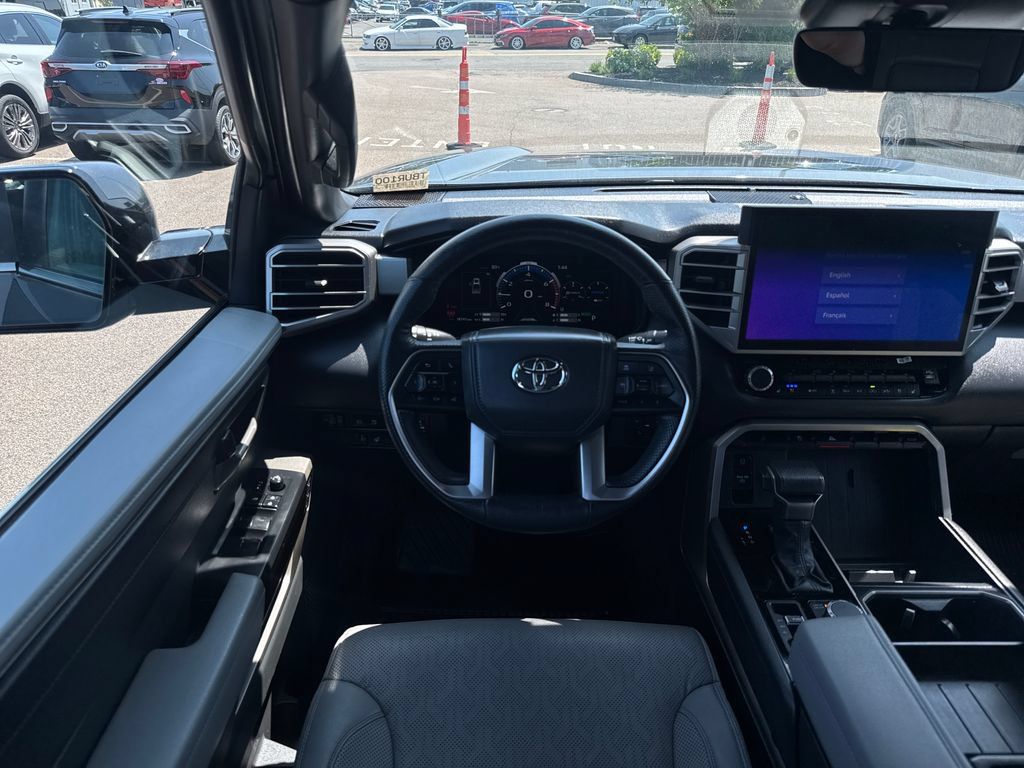 Used 2025 Toyota Tundra Limited AWD/4WD image 13