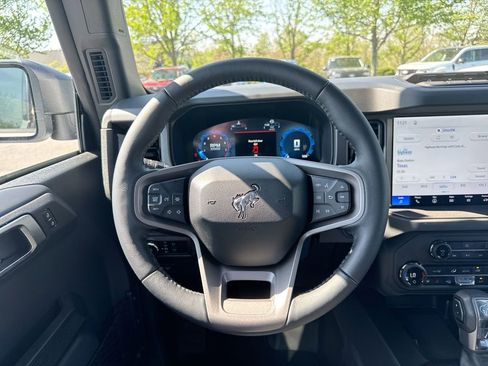 New 2026 Ford Bronco Badlands AWD/4WD image 11
