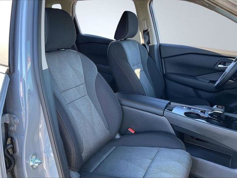 New 2026 Nissan Rogue SV image 9