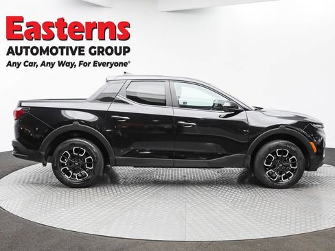 Used 2024 Hyundai Santa Cruz SE AWD/4WD image 4