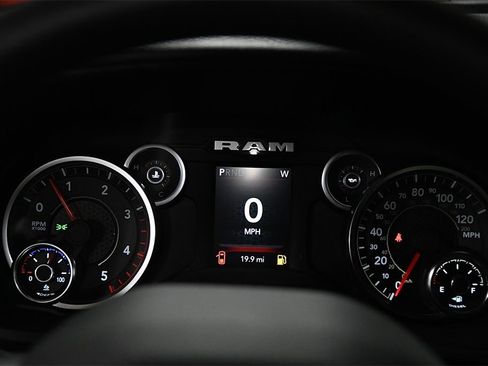 New 2024 RAM 2500 Tradesman w/ Chrome Appearance Group image 8