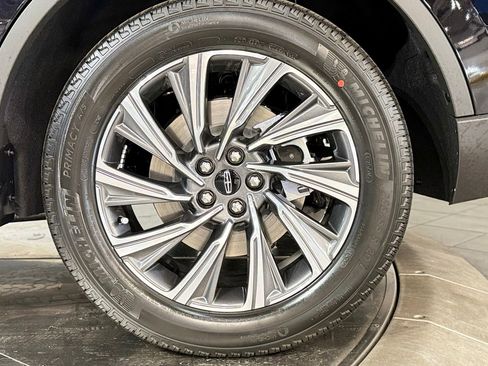 New 2026 Lincoln Aviator AWD image 26