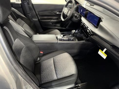 New 2026 Nissan Sentra SV w/ SV Convenience Package image 7