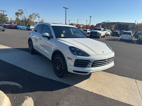 Used 2019 Porsche Cayenne image 36