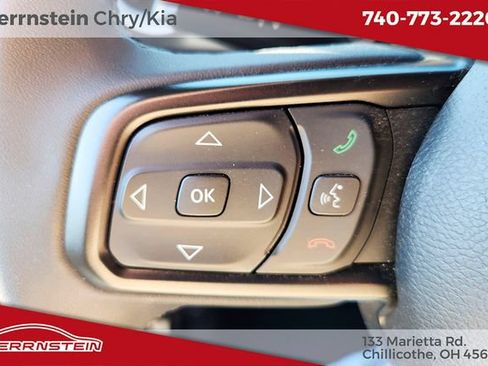 Used 2023 Jeep Wrangler Sport AWD/4WD image 12