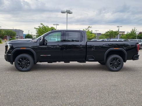 New 2025 GMC Sierra 3500 AT4 w/ Technology Package image 45