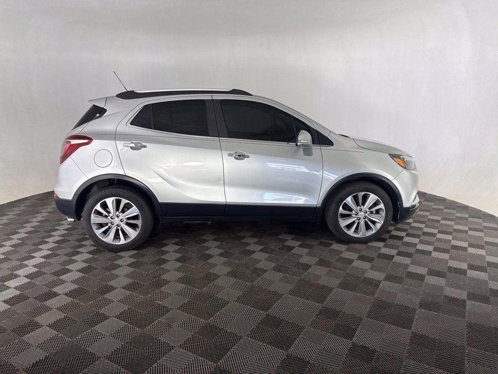Used 2018 Buick Encore Preferred FWD image 4