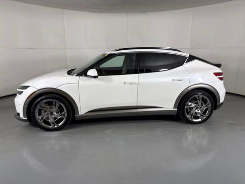 Used 2023 Genesis GV60 Performance AWD/4WD image 5