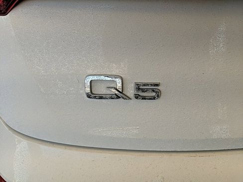 Used 2018 Audi Q5 2.0T Premium Plus w/ Premium Plus Package image 7