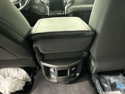 New 2026 RAM 2500 Tradesman AWD/4WD image 15