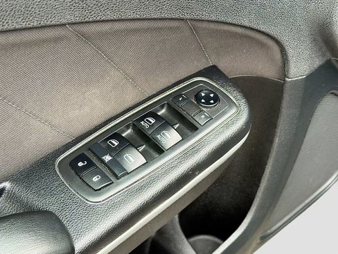 Used 2019 Dodge Charger GT RWD image 17