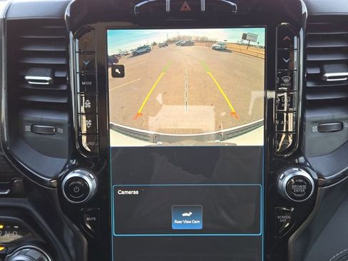 Used 2023 RAM 1500 Limited w/ Trailer Tow Group image 19