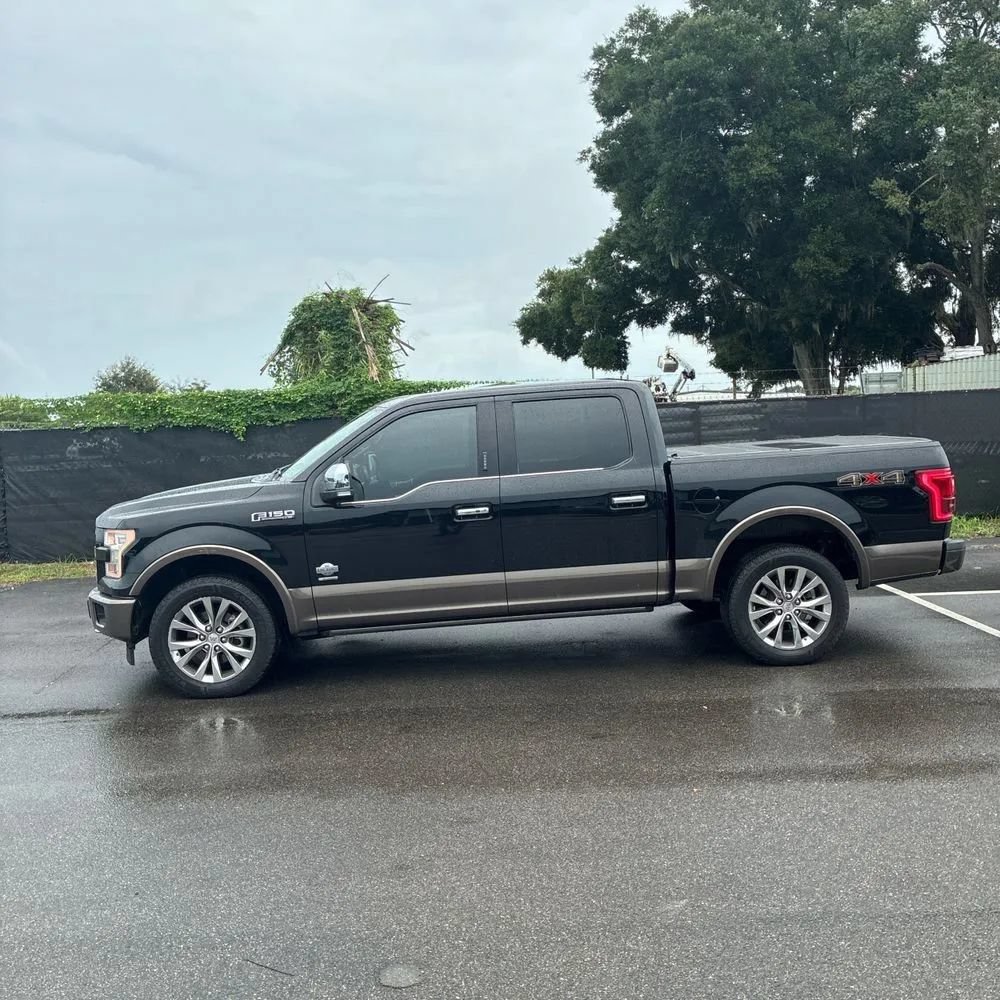 Used 2017 Ford F150 King Ranch w/ Equipment Group 601A Luxury AWD/4WD image 3