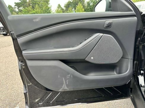 New 2025 Ford Mustang Mach-E Premium image 9