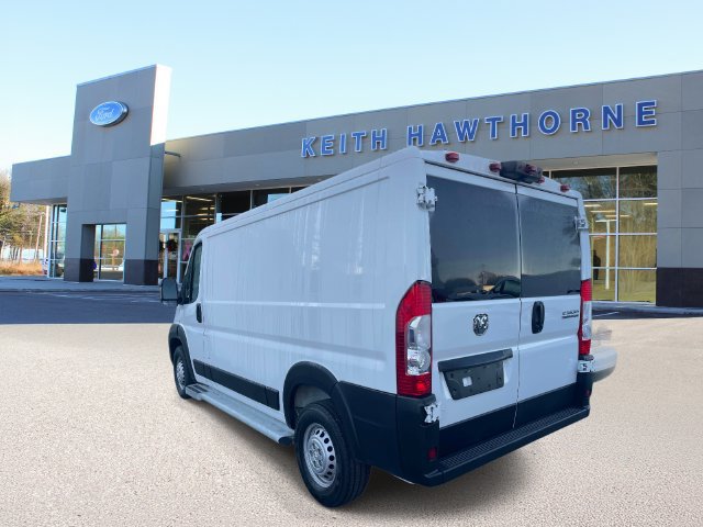 Used 2025 RAM ProMaster 2500 w/ U-Haul Equipment Group FWD image 4