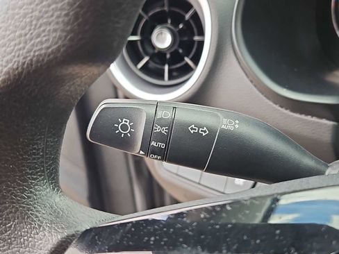 Used 2024 Kia Forte LXS w/ LXS Technology Package image 26