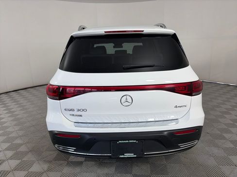 Used 2023 Mercedes-Benz EQB 300 4MATIC image 6