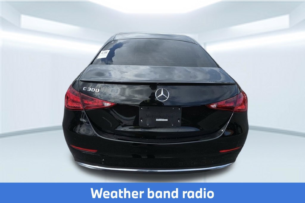 Used 2022 Mercedes-Benz C 300 Sedan image 6