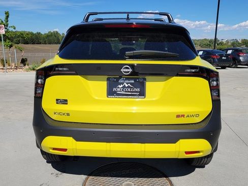 New 2026 Nissan Kicks SR w/ Cold Weather Package image 9