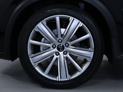 Used 2020 INFINITI QX50 Sensory w/ Proactive Package AWD/4WD image 37
