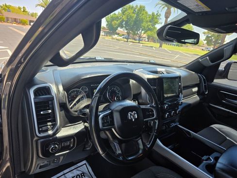 Used 2019 RAM 1500 Big Horn image 18