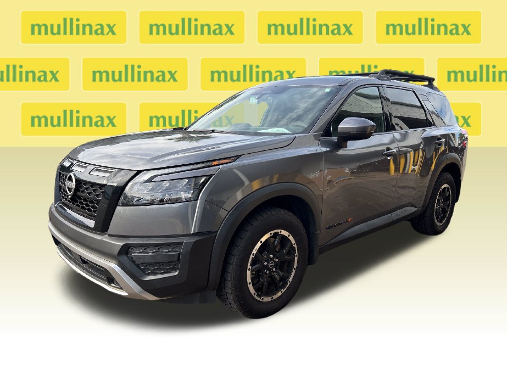 Used 2025 Nissan Pathfinder Rock Creek AWD/4WD image 6