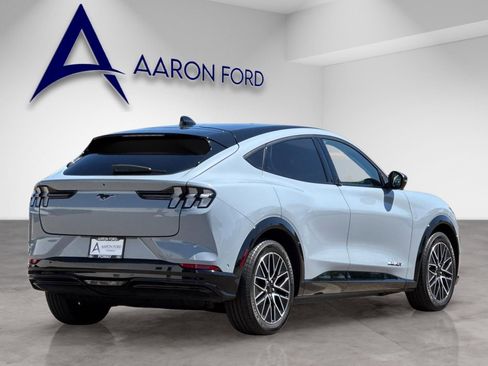 Used 2024 Ford Mustang Mach-E Premium RWD image 6