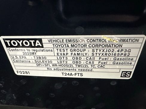 Used 2025 Toyota Grand Highlander AWD image 72