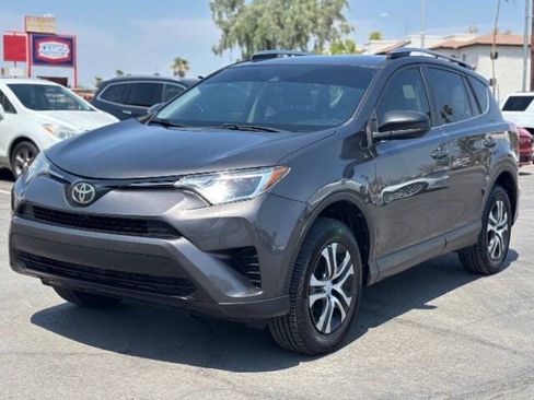 Used 2017 Toyota RAV4 LE w/ Carpet Mat Package FWD image 7