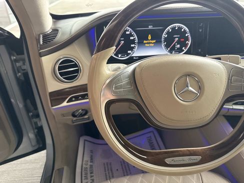 Used 2017 Mercedes-Benz S 550 4MATIC Sedan image 27