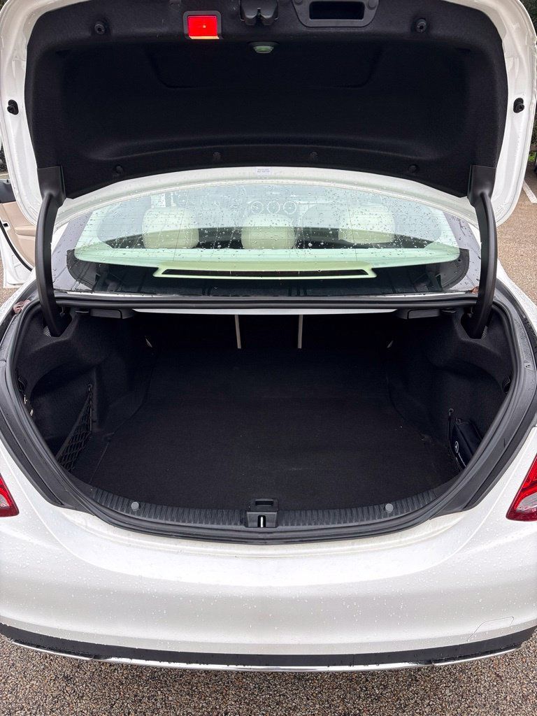 Certified 2016 Mercedes-Benz C 300 4MATIC Sedan image 15