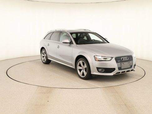 Used 2015 Audi A4 Premium Plus w/ Technology Package AWD/4WD image 10