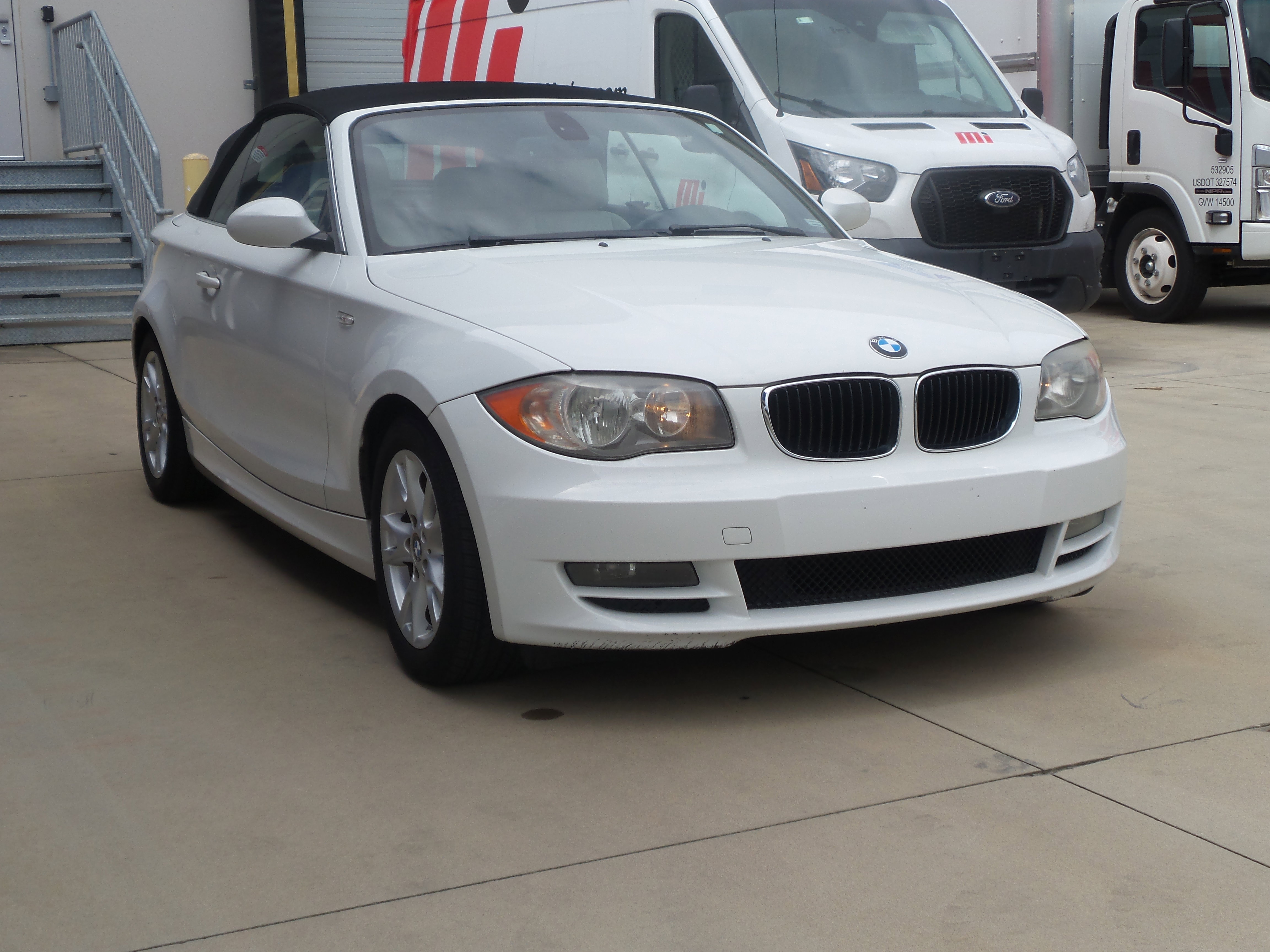 Used 2009 BMW 128i Convertible RWD image 7