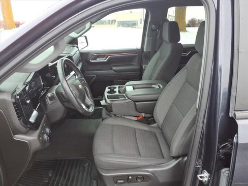 Certified 2022 Chevrolet Silverado 1500 LT image 24