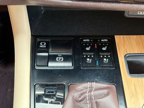 Used 2020 Lexus RX 350L FWD w/ Premium Package image 46