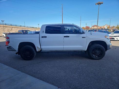 Used 2014 Toyota Tundra SR5 w/ SR5 Upgrade Package image 6