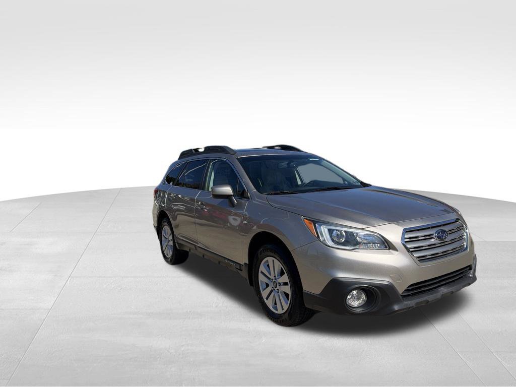 Used 2015 Subaru Outback 2.5i Premium AWD/4WD image 5