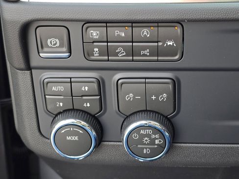 New 2026 Chevrolet Tahoe Z71 w/ Comfort Package image 9