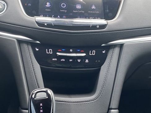 New 2025 Cadillac XT5 Premium Luxury image 17