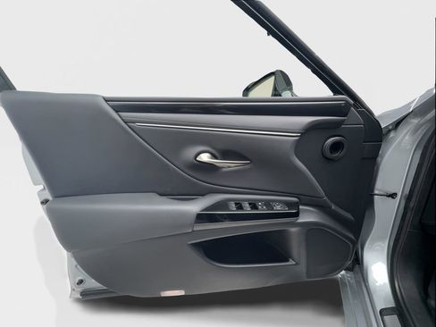 Used 2023 Lexus ES 350 w/ Accessory Package (Z2) FWD image 23