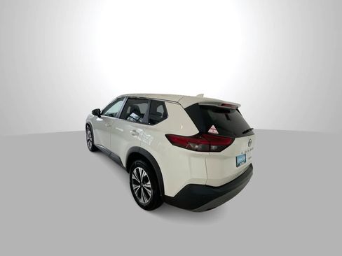 Used 2023 Nissan Rogue SV AWD/4WD image 6