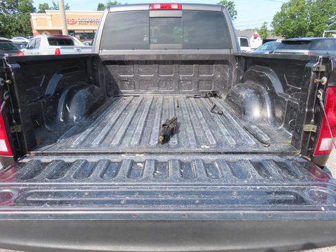 Used 2016 RAM 1500 Big Horn AWD/4WD image 14