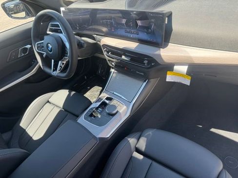 New 2026 BMW 330i xDrive Sedan w/ M Sport Package AWD/4WD image 28