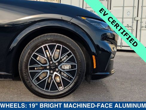 Certified 2024 Ford Mustang Mach-E Premium image 11