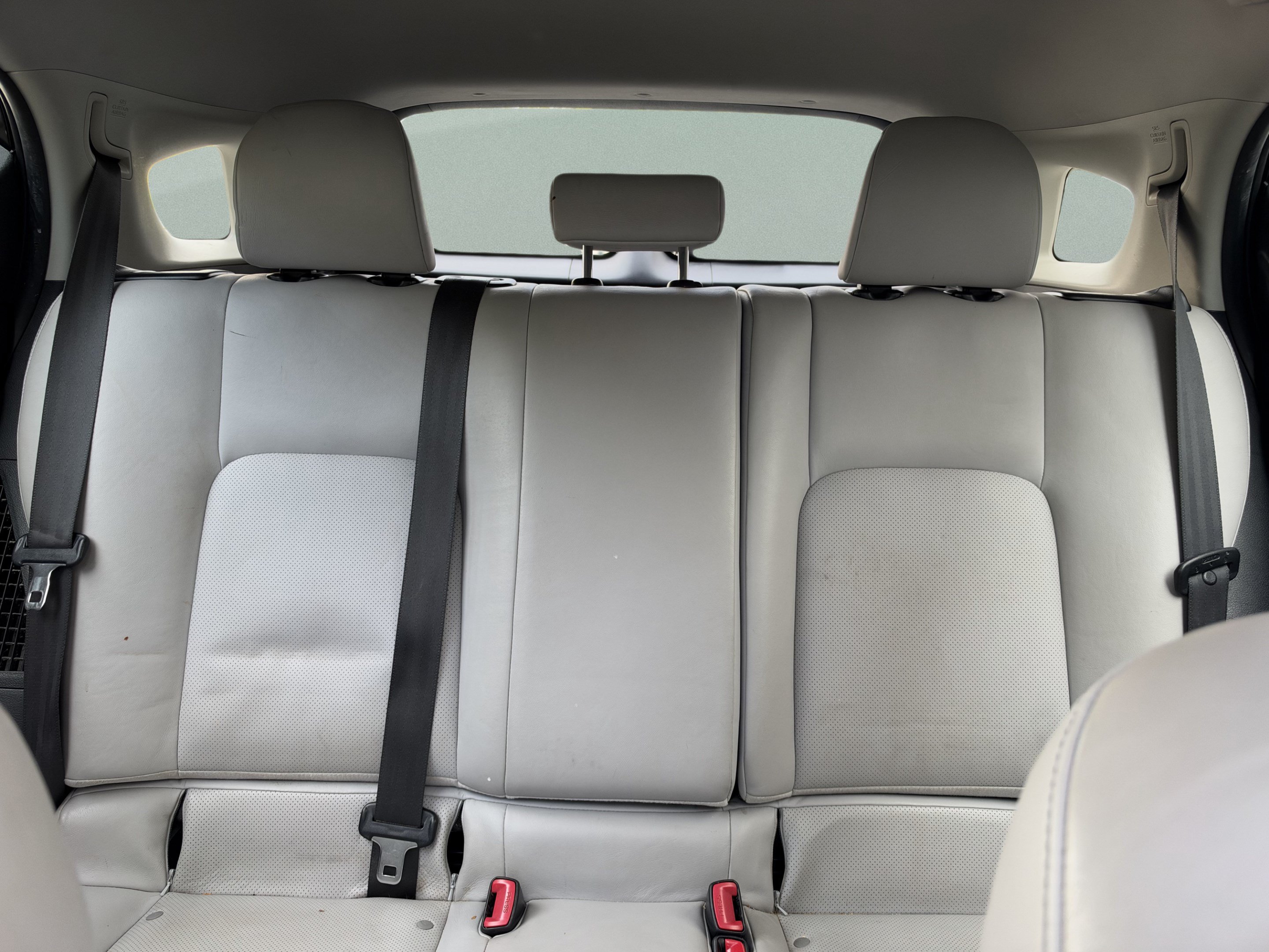 Used 2012 Lexus CT 200h Premium w/ Leather Pkg FWD image 24