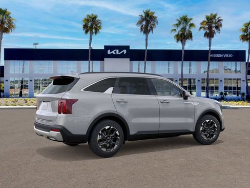 New 2026 Kia Sorento S image 6