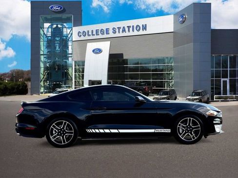 Used 2022 Ford Mustang Premium w/ Equipment Group 201A image 5