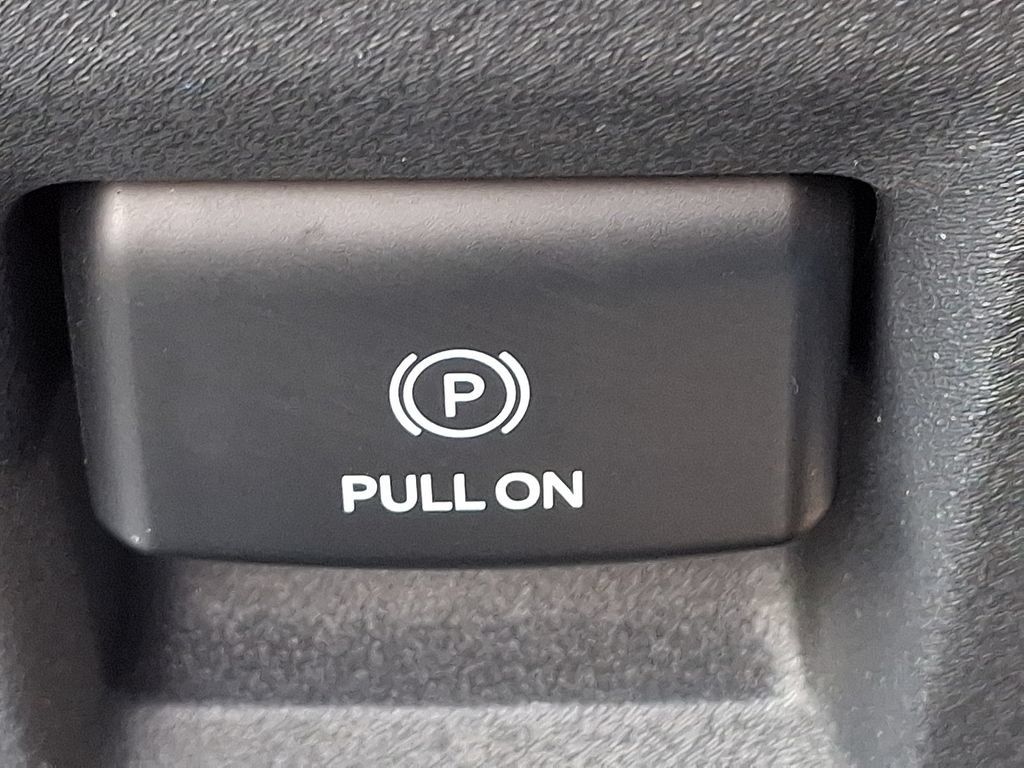 Used 2025 Ford Expedition Max Platinum AWD/4WD image 25