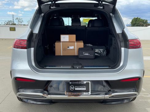 New 2026 Mercedes-Benz EQS 400 4MATIC SUV image 12